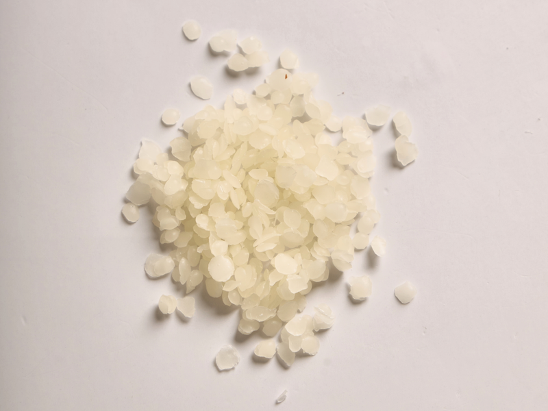 The Benefits of Beeswax for Lips